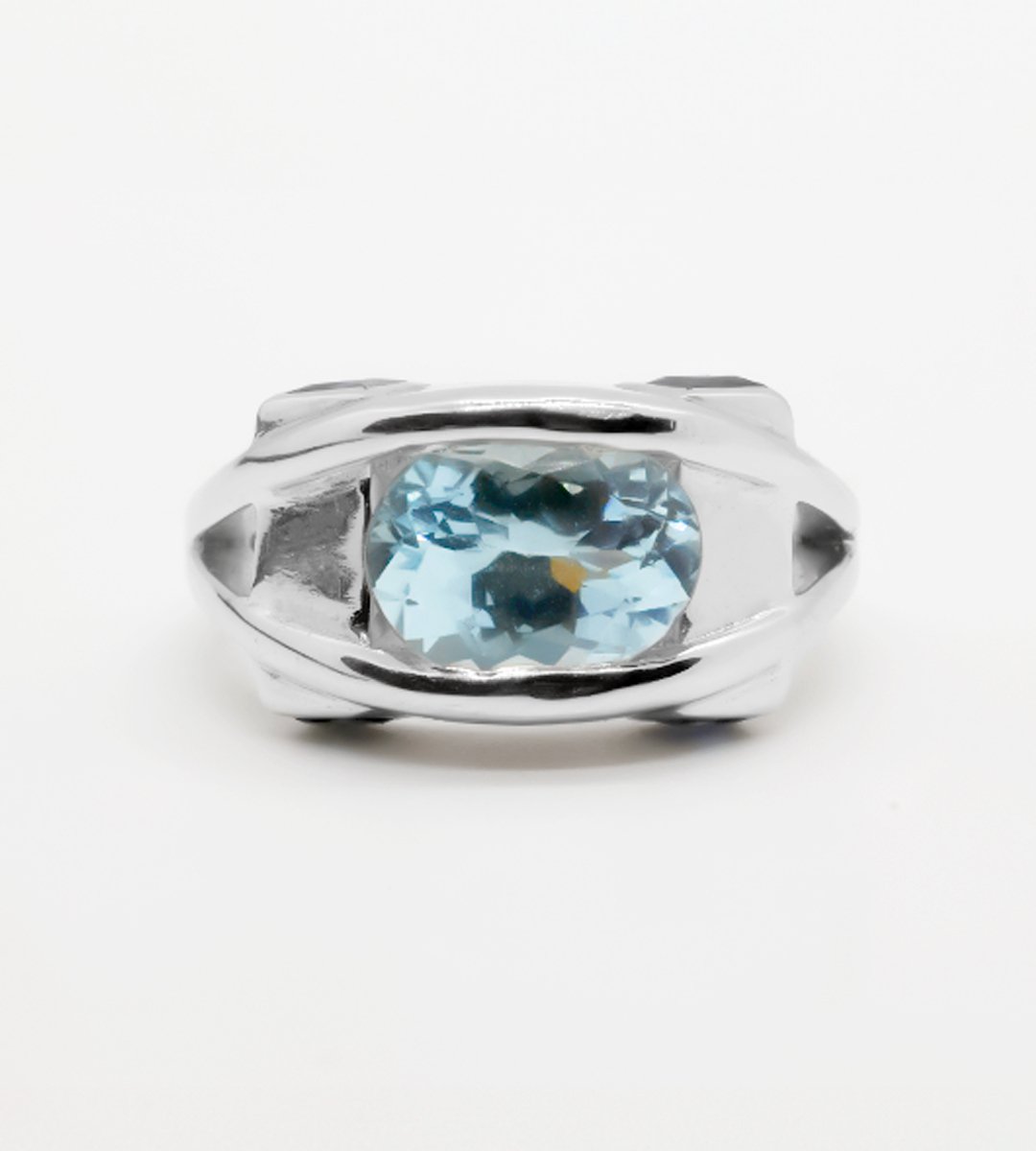 Bague entremaillage aigue marine