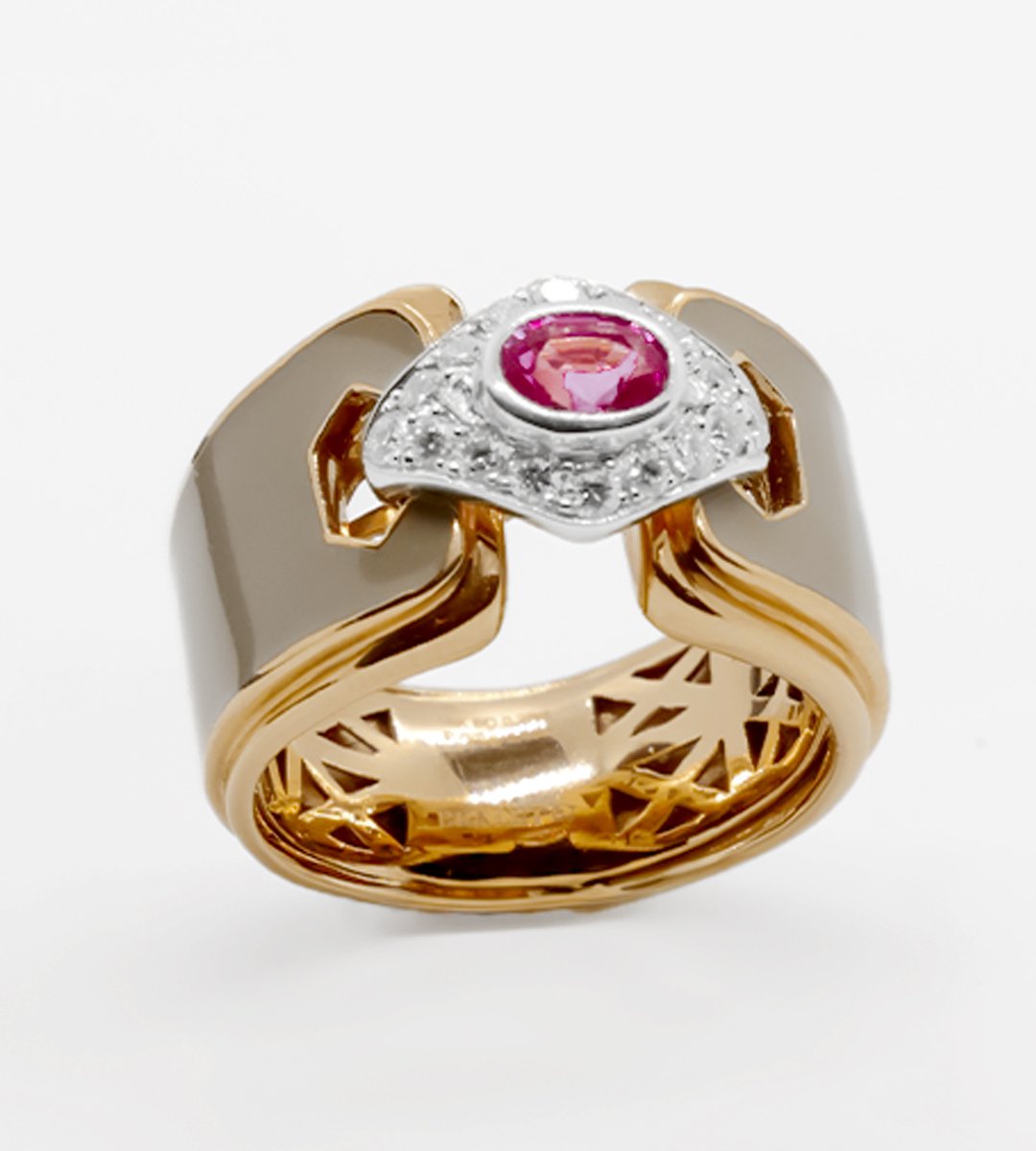 Bague May