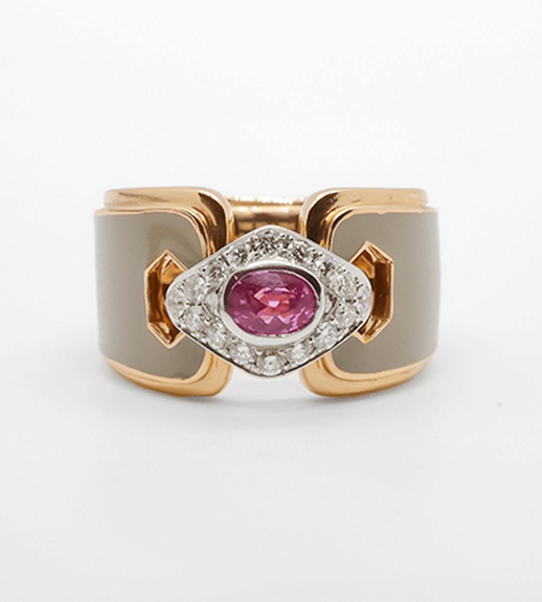 Bague May